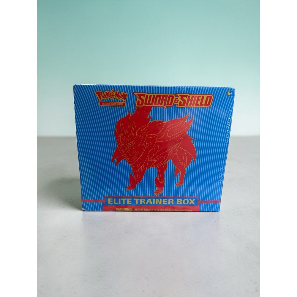 Pokemon Zamazenta Sword and Shield ETB Elite Trainer Box NEW In HAND